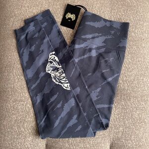 Darc Sport Big Wolf Everson Huxley Scrunch Leggings